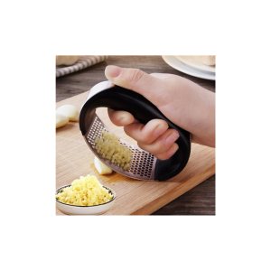 • Easy press design – crush garlic in seconds • Stainless steel plate – durable & long-lasting • Easy to clean – perfect for daily cooking