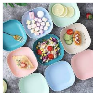 • Food-grade safe material • Lightweight and easy to use daily • Attractive multi-color modern design