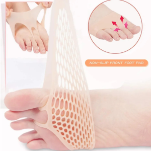 • Soft cushioning reduces pressure on the front foot • Anti-slip design keeps your foot stable in shoes • Lightweight and comfortable for daily wear